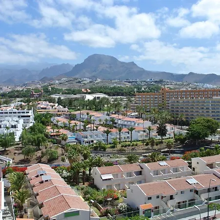 The * Playa de las Américas